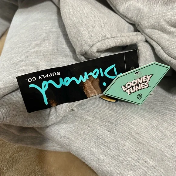 Men’s Crewneck sweater. Diamond Supply Co. Looney Tunes. New. - Picture 4 of 6